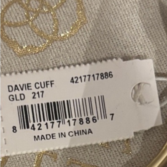 Kendra Scott Davie Cuff Bracelet - Picture 4 of 5